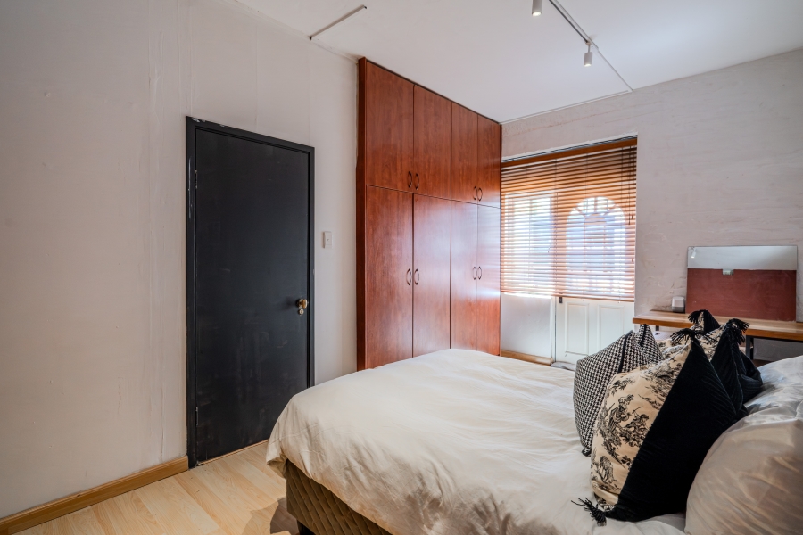 2 Bedroom Property for Sale in Gardens Western Cape